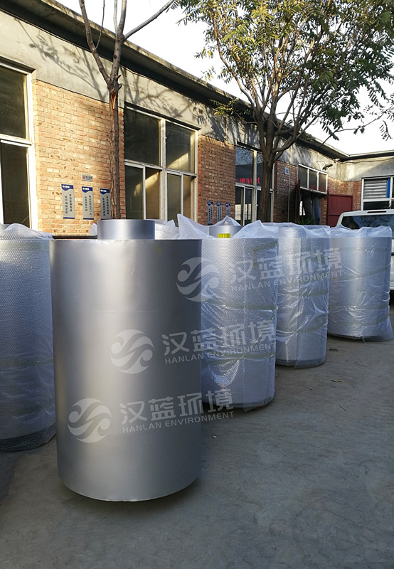 萬純柴油發(fā)動機消音器 萬純柴油發(fā)動機消音器